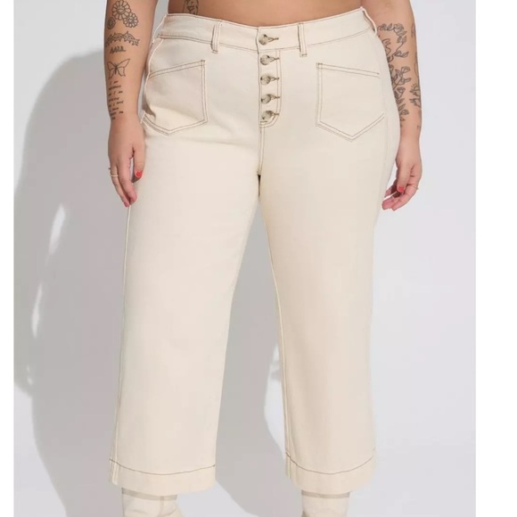Torrid Crop Wide Leg Classic Denim High-Rise Jeans Cream Size 26 FEEL THE FIT - Picture 1 of 13